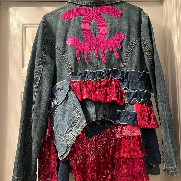 Blue Jean jacket w/rhinestone print - Picture 2 of 2